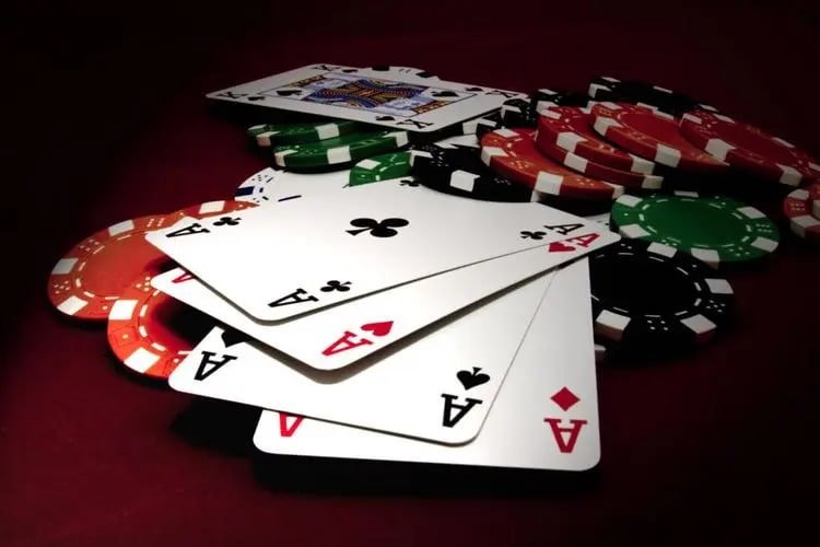 Filipino players enjoying online bingo games on jiliko747 mobile platform